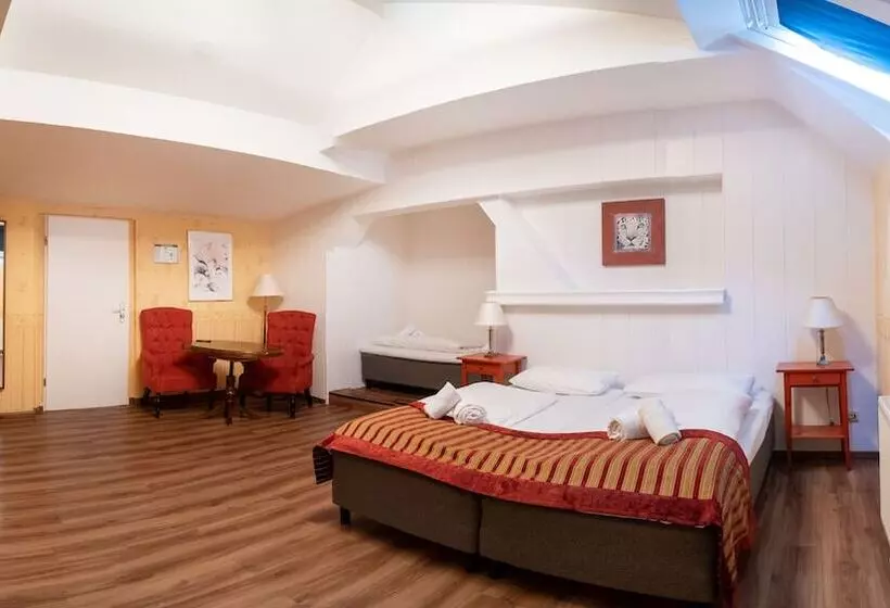 Fotos del hotel Safestay Berlin:  5