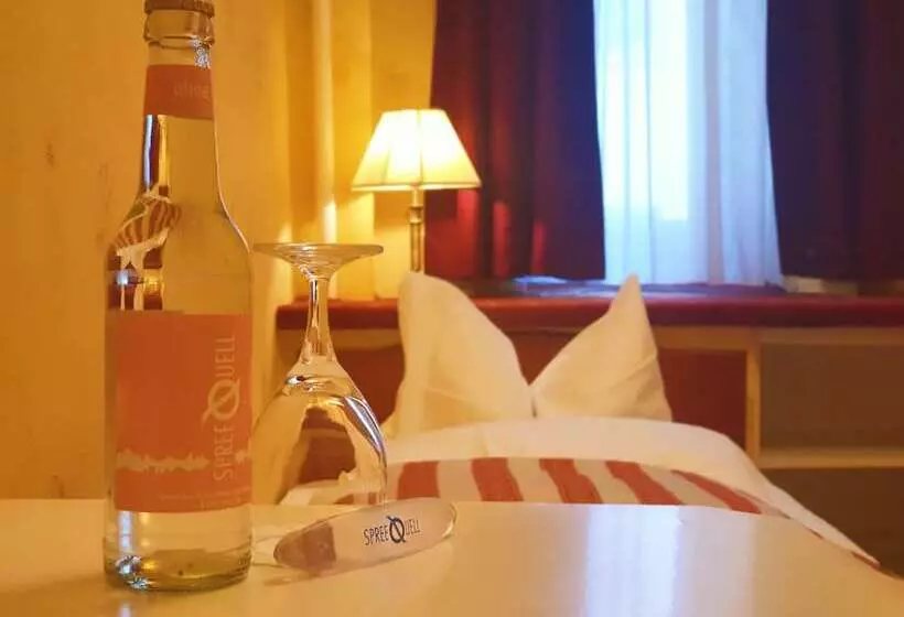 Fotos del hotel Safestay Berlin:  25