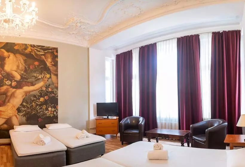 Fotos del hotel Safestay Berlin:  14