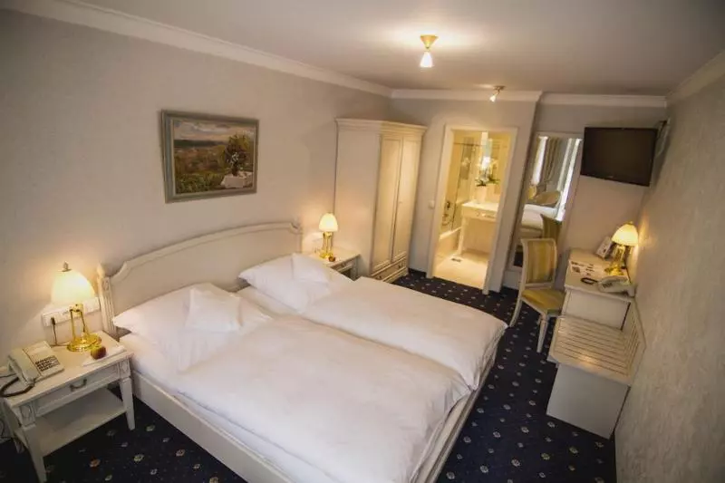 Fotos del hotel Zur Weinsteige:  10