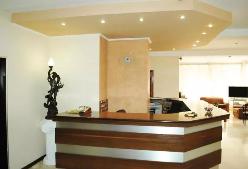 Fotos del hotel Omiros:  10