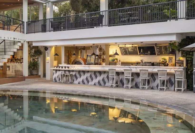 Fotos del hotel Away Bali Legian Camakila Resort:  3