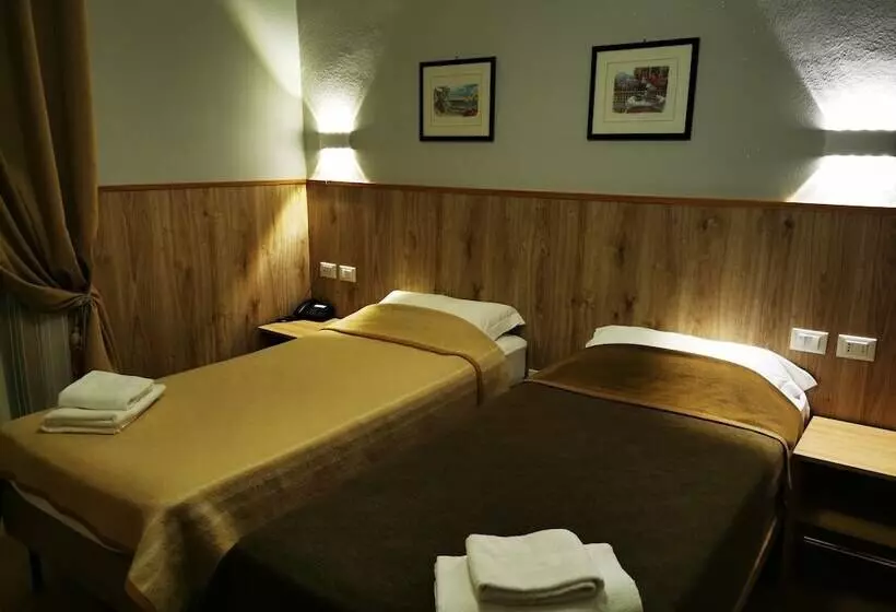 Fotos del hotel New Alexander:  7