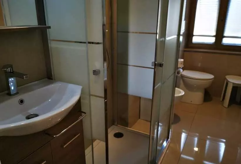 Fotos del hotel New Alexander:  4