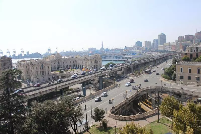 Fotos del hotel New Alexander:  18