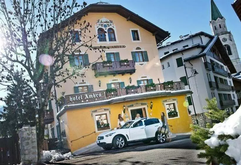 Fotos del hotel Ambra Cortina Luxury&fashion:  8
