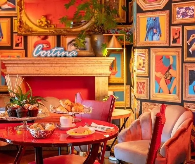 Fotos del hotel Ambra Cortina Luxury&fashion:  25