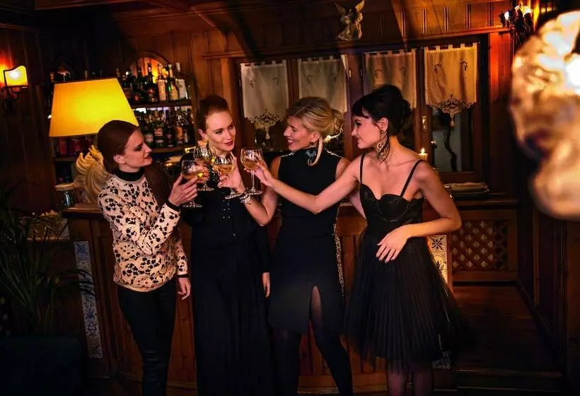 Fotos del hotel Ambra Cortina Luxury&fashion:  12