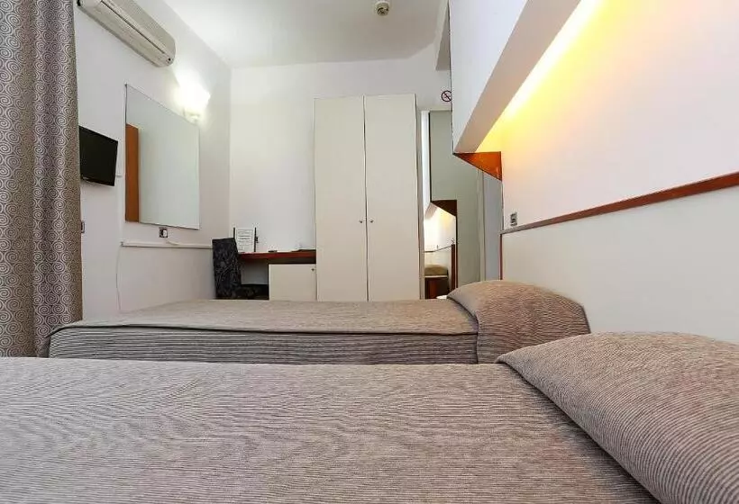 Fotos del hotel Corticella:  17