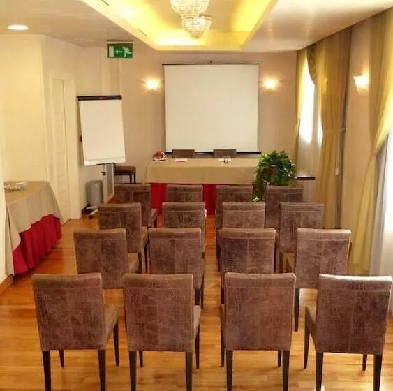 Fotos del hotel Ih Hotels Padova Admiral:  15