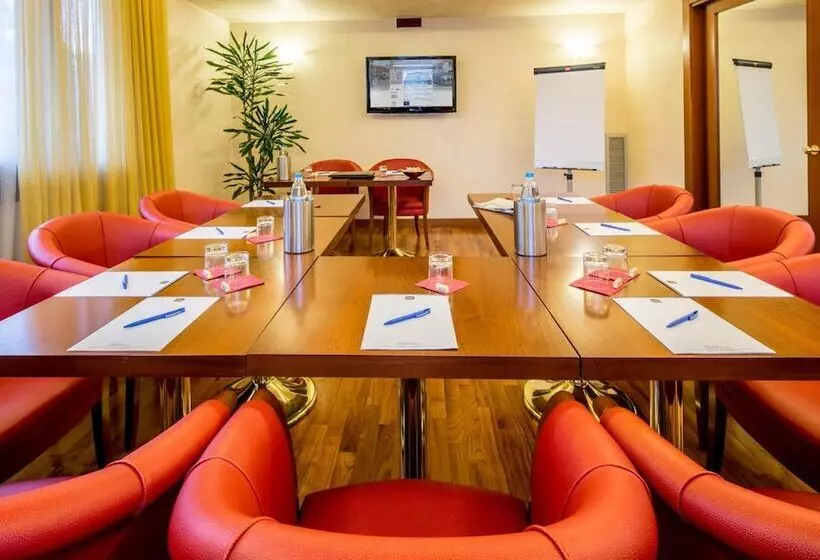 Fotos del hotel Ih Hotels Padova Admiral:  8