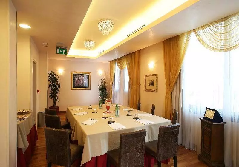 Fotos del hotel Ih Hotels Padova Admiral:  23