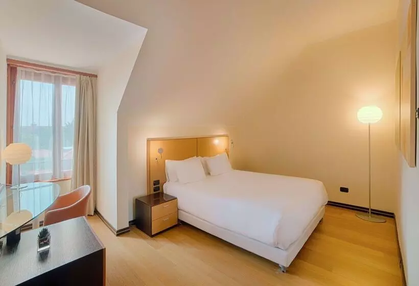 Fotos del hotel Nh Milano 2:  5