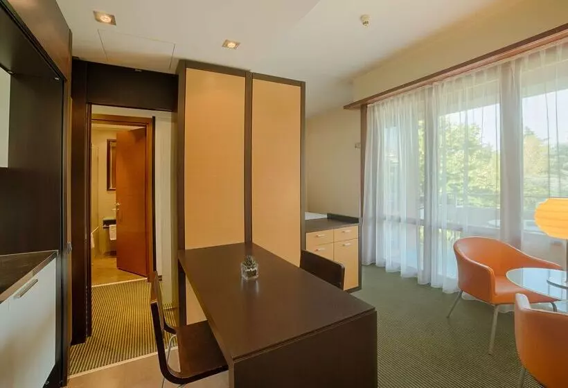 Fotos del hotel Nh Milano 2:  27