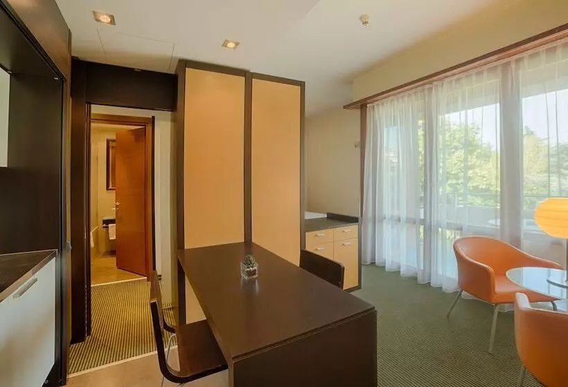 Fotos del hotel Nh Milano 2:  25