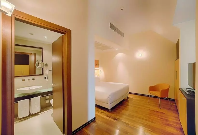 Fotos del hotel Nh Milano 2:  14