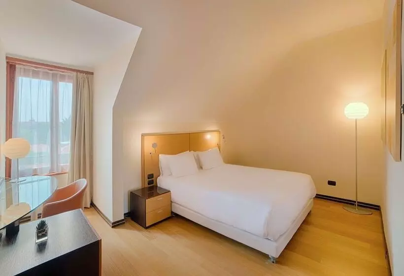 Fotos del hotel Nh Milano 2:  12