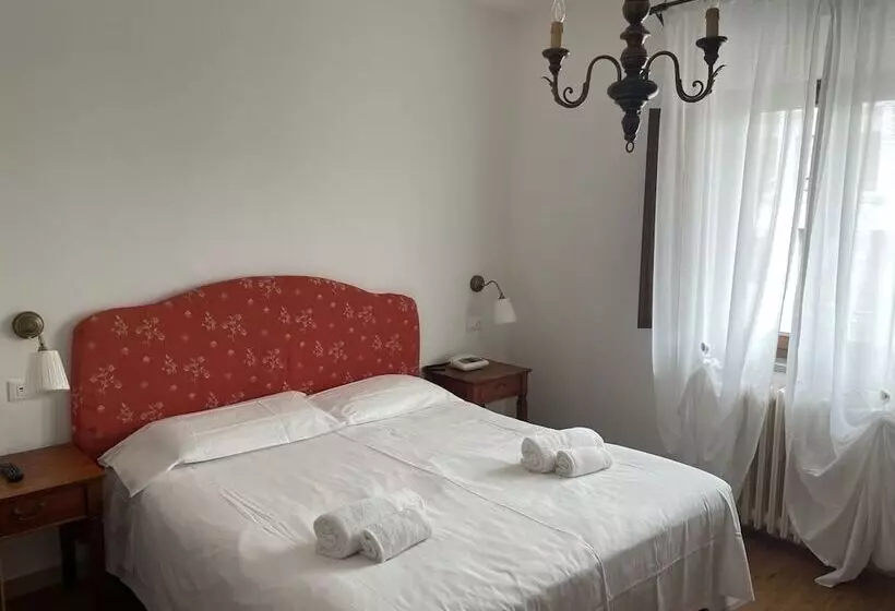 Fotos del hotel Verdi:  2