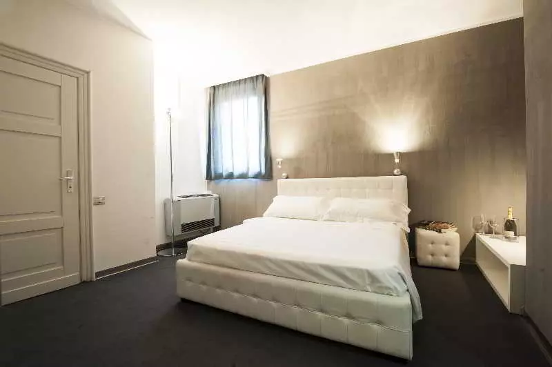 Fotos del hotel Richmond Hotel:  5