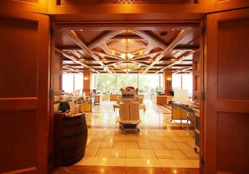 Fotos del hotel Yokohama Isezakicho Washington:  3