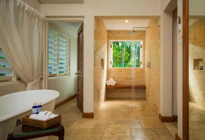 Fotos del hotel Round Hill Hotel & Villas:  22