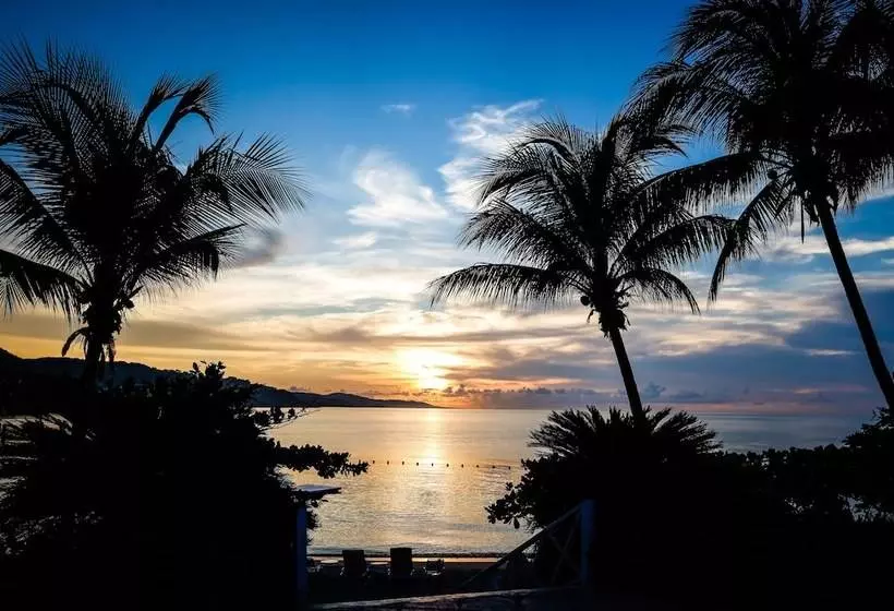 Fotos del hotel Round Hill Hotel & Villas:  11