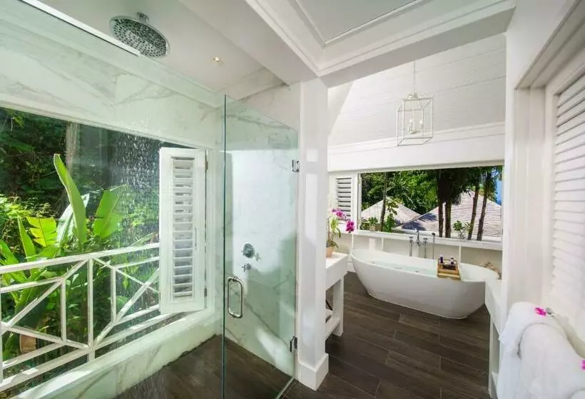 Fotos del hotel Round Hill Hotel & Villas:  10