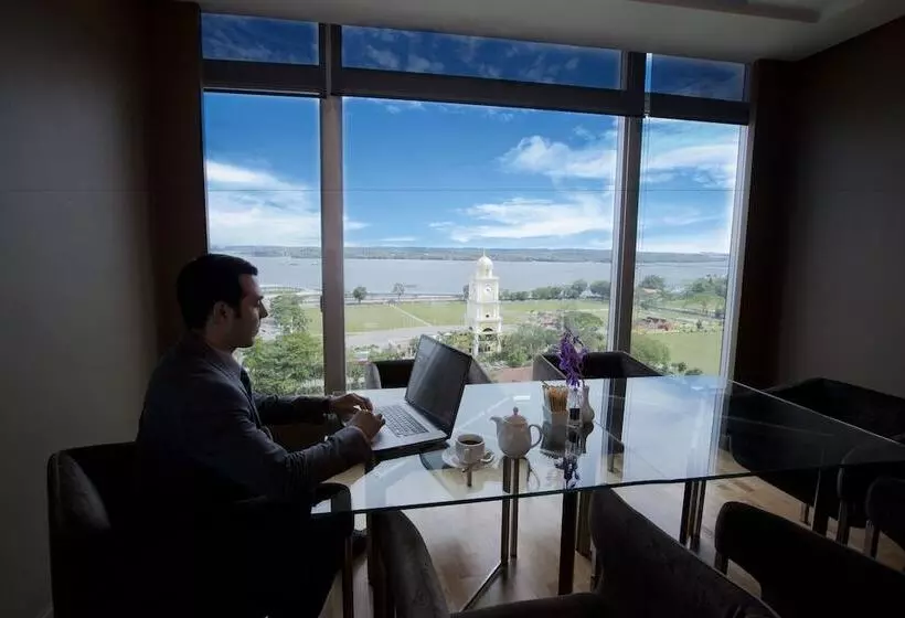 Fotos del hotel Thistle Johor Bahru:  12