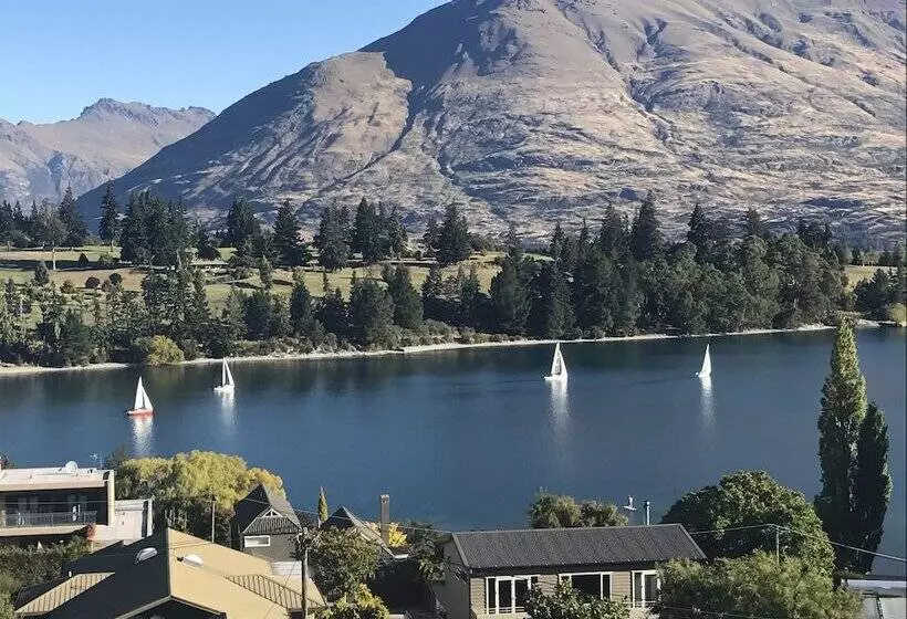 Fotos del hotel Earnslaw Lodge:  12