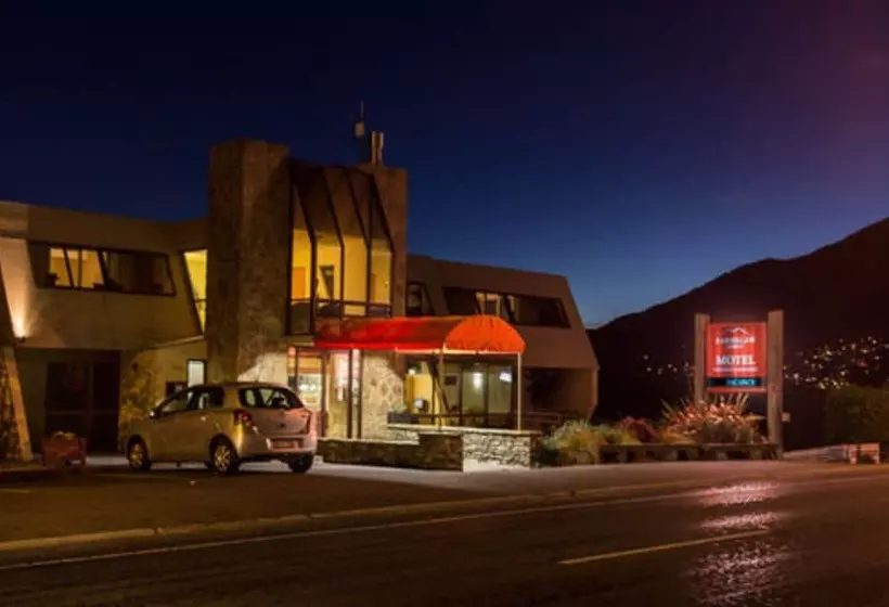 Fotos del hotel Earnslaw Lodge:  25