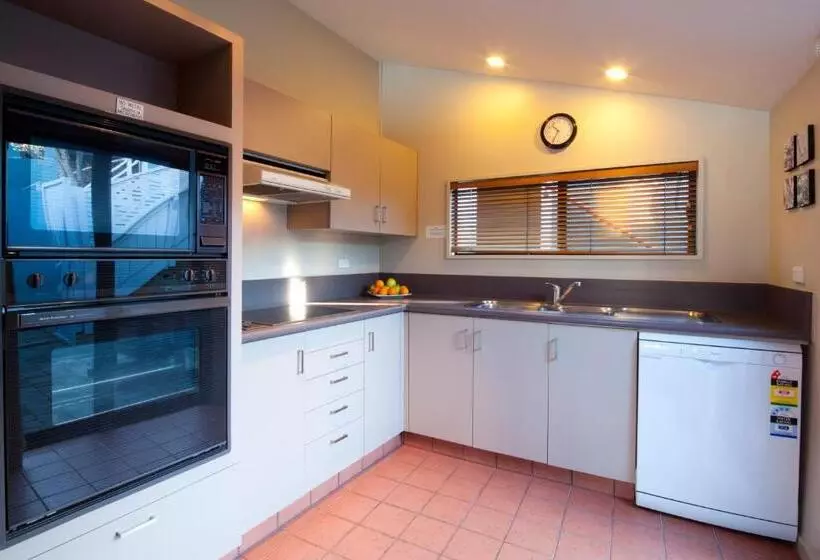 Fotos del hotel Apartments At Spinnaker Bay:  6