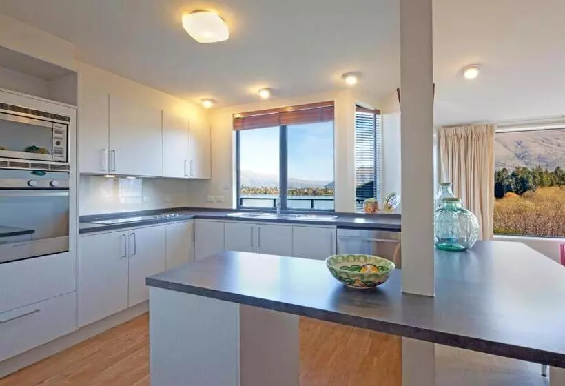 Fotos del hotel Apartments At Spinnaker Bay:  2