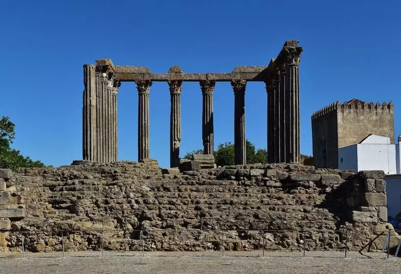 Fotos del hotel Pousada Convento De Evora:  19