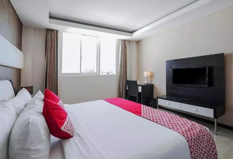 Fotos del hotel Princess Keisha Hotel By Oyo Rooms:  22