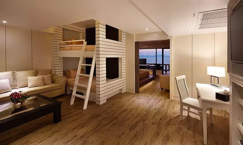 Fotos del hotel Golden Cliff House Hotel:  7