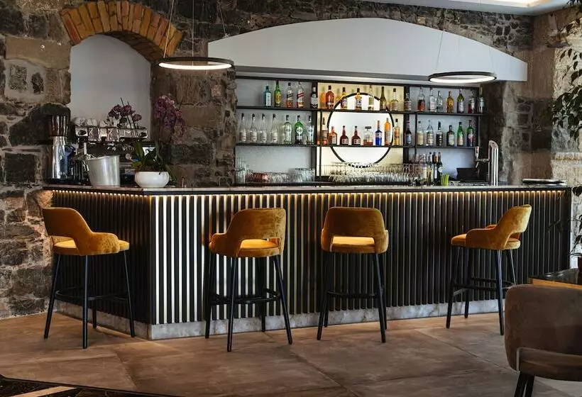 Fotos del hotel Montbrillant:  10