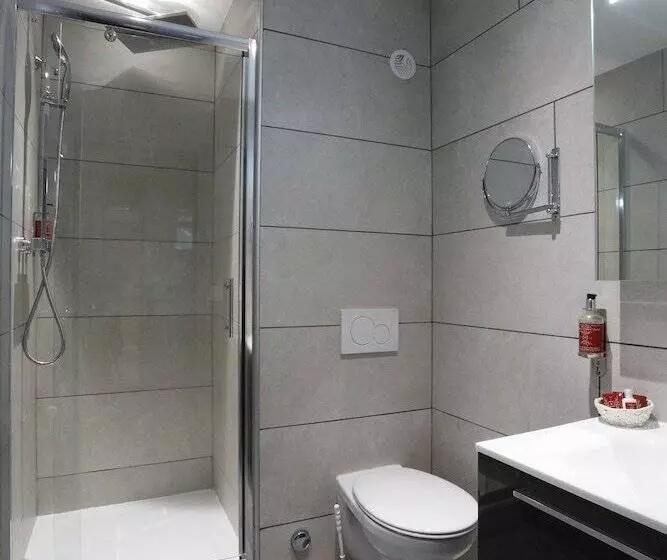 Fotos del hotel Montbrillant:  11