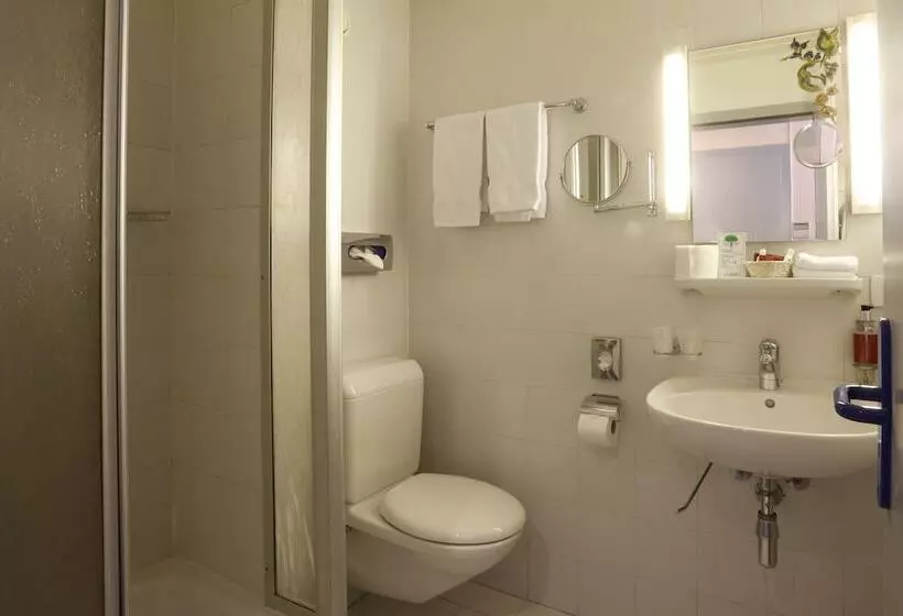 Fotos del hotel Montbrillant:  23