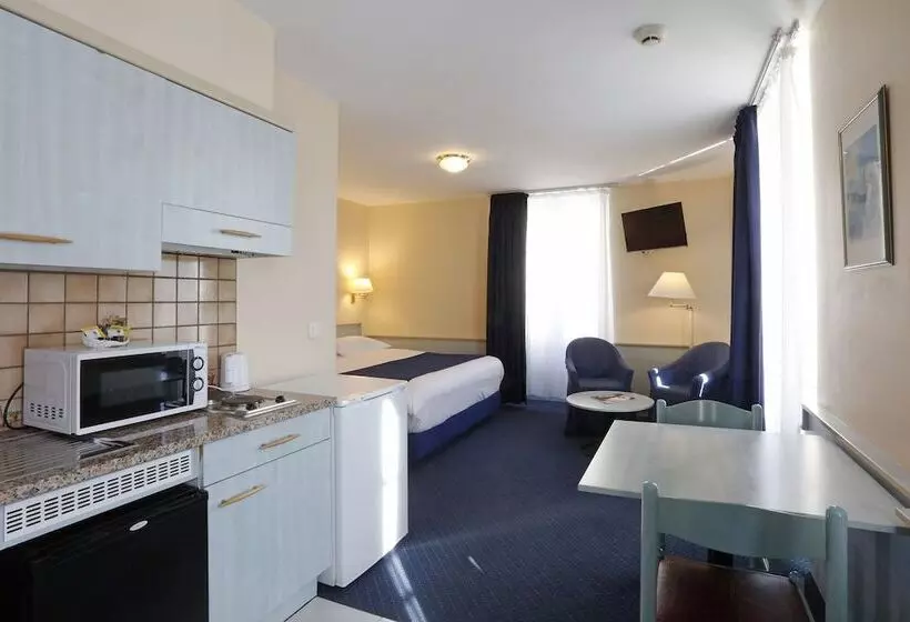 Fotos del hotel Montbrillant:  2