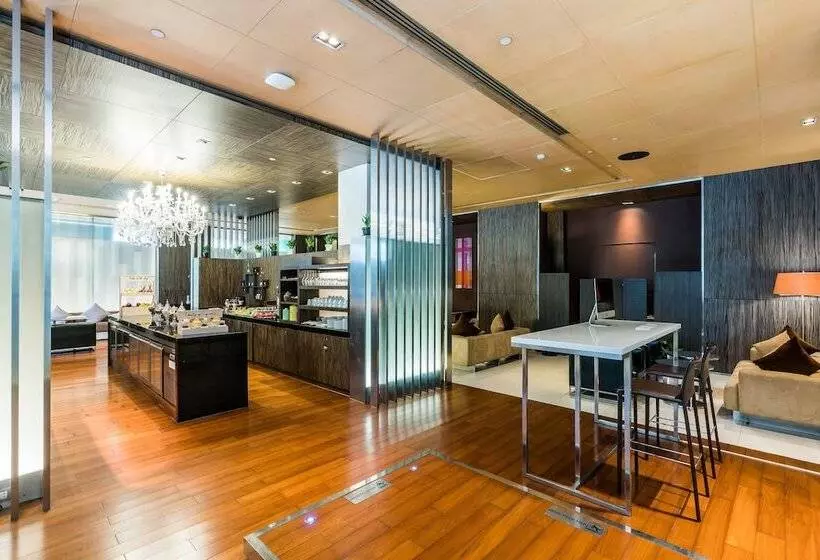 Fotos del hotel Pathumwan Princess:  6