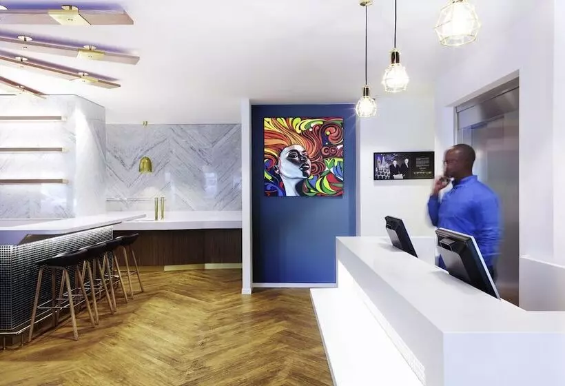 Fotos del hotel Visionapartments Living  Genevegare:  4