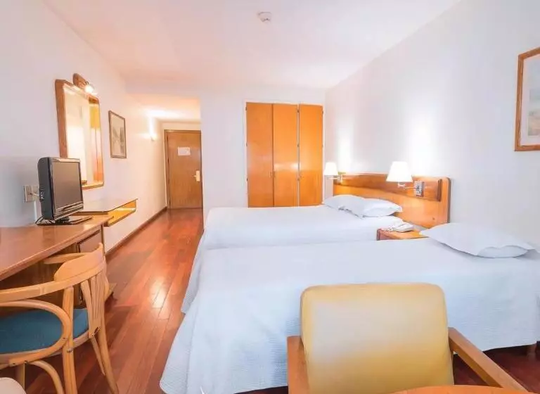 Fotos del hotel Balmoral Plaza:  11