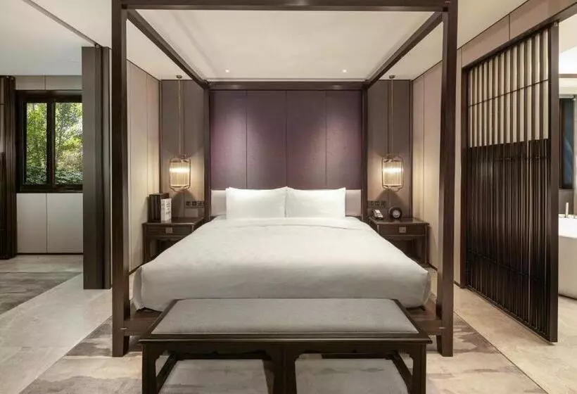 Fotos del hotel Hualuxe Xi'an Tanghua, An Ihg:  12