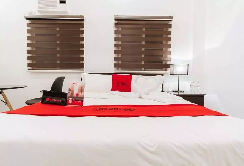 Fotos del hotel Reddoorz Plus Near Ust Manila:  4