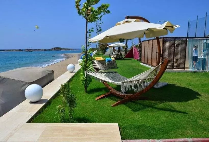 Fotos del hotel The Marilis Hill Resort  & Spa:  29