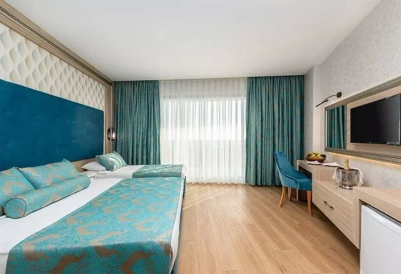 Fotos del hotel The Marilis Hill Resort  & Spa:  3
