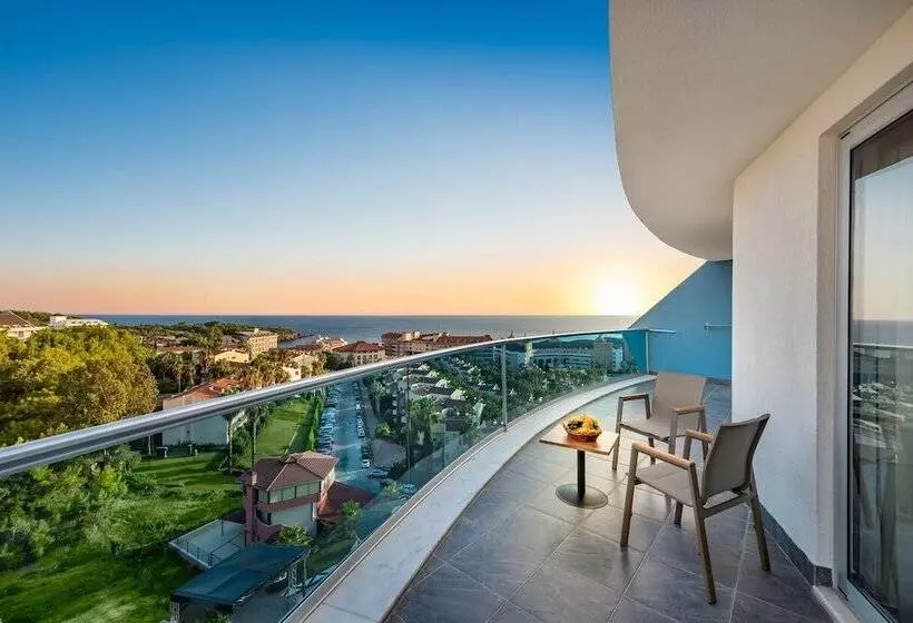 Fotos del hotel The Marilis Hill Resort  & Spa:  25