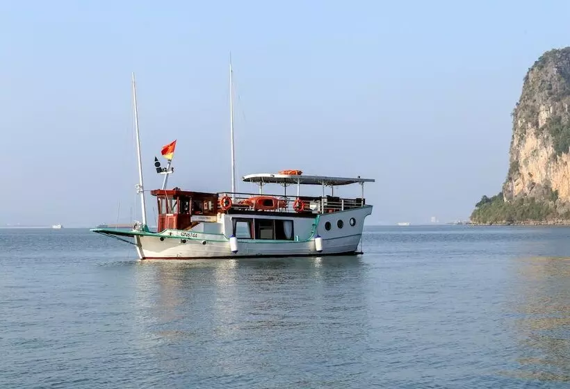 Fotos del hotel L Azalée Cruises:  11
