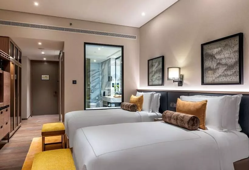 Fotos del hotel Taj Jumeirah Lakes Towers:  5