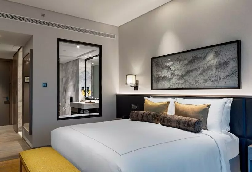 Fotos del hotel Taj Jumeirah Lakes Towers:  4